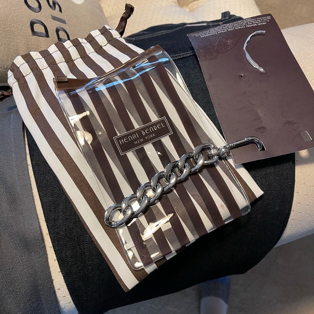 Henry Bendel chain strap extender
